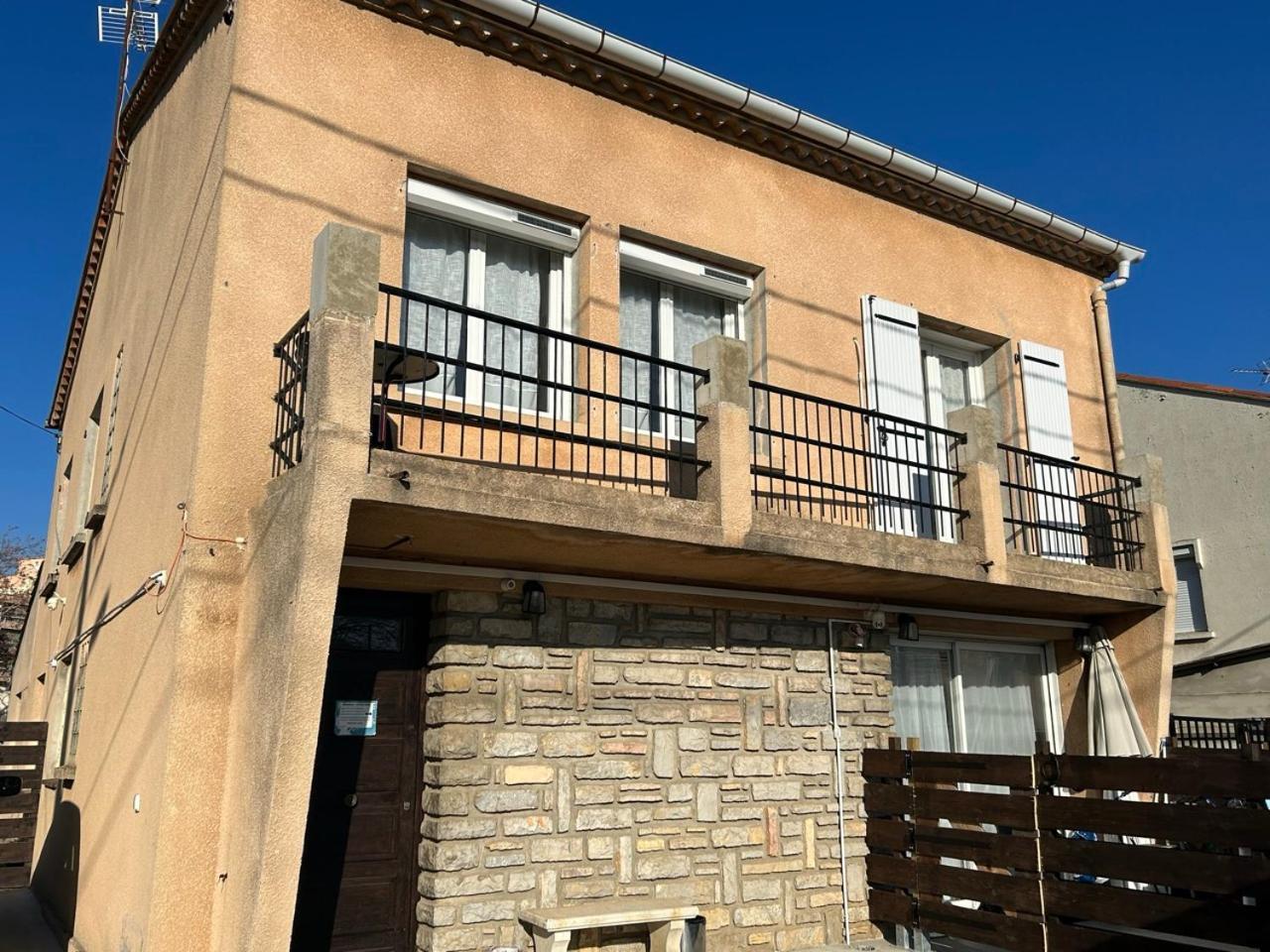 Appartement Les Voyages De Romane Narbonne Luaran gambar