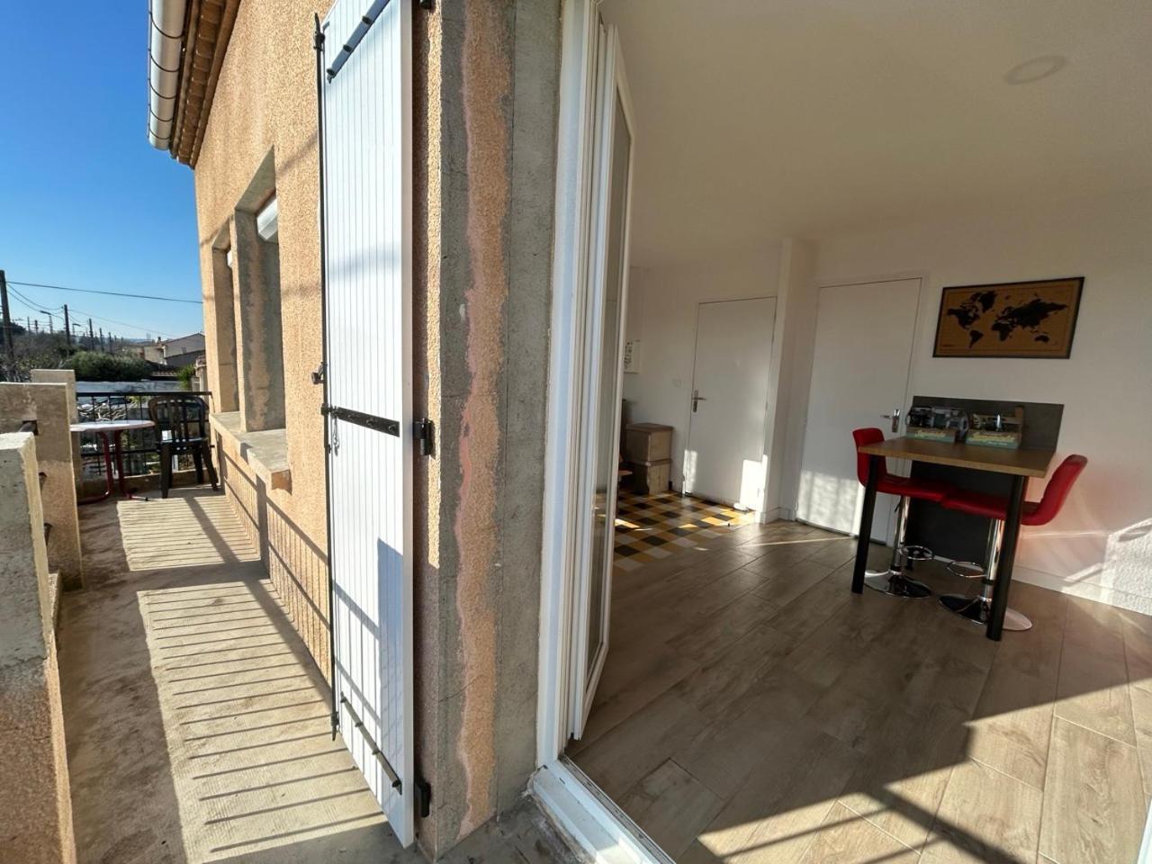 Appartement Les Voyages De Romane Narbonne Luaran gambar